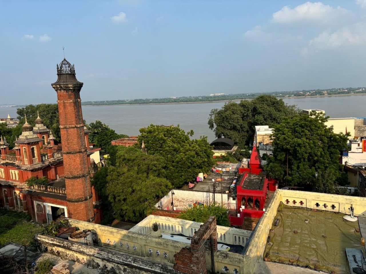 Holy City Inn Varanasi Exterior foto